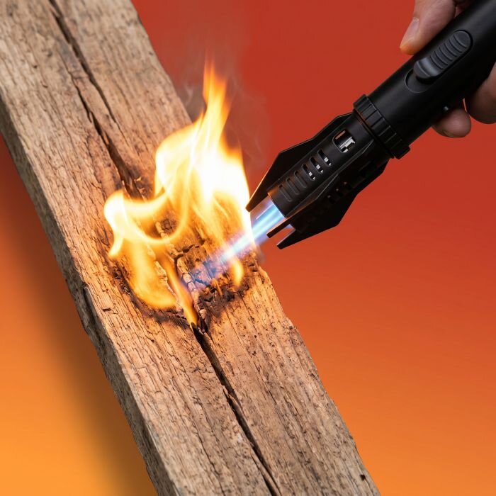 Enjoy a powerful FlameJet plasma flame